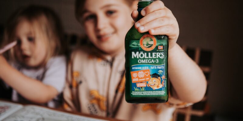 Waarom omega-3 essentieel is voor je kind – en hoe je het zonder gedoe toevoegt aan je dag